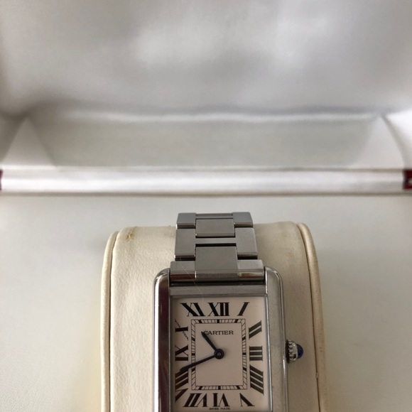❌❌SOLD❌❌ 🌸Authentic Cartier “Tank Solo” Stainless Steel🌸 - Picture 3 of 8